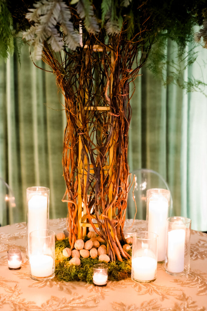 Tree-like tall centerpieces