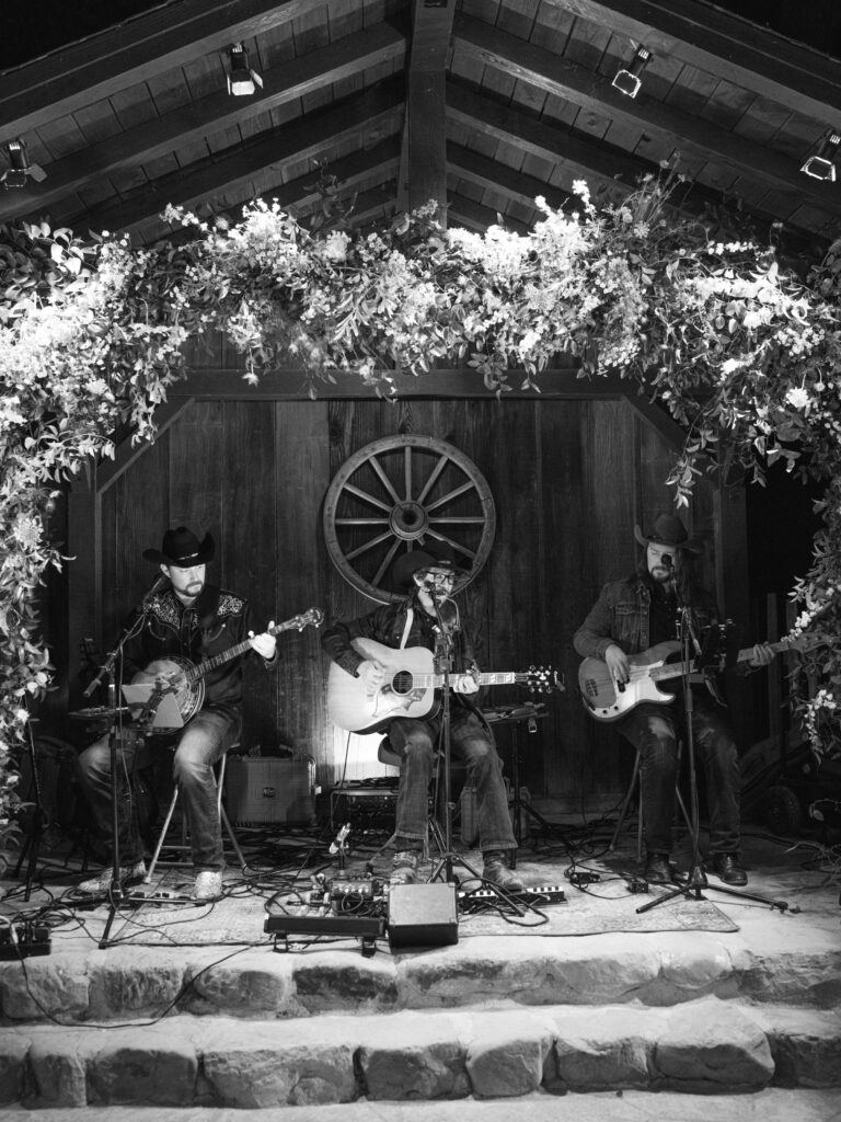 Folk band at Western Welcome Party